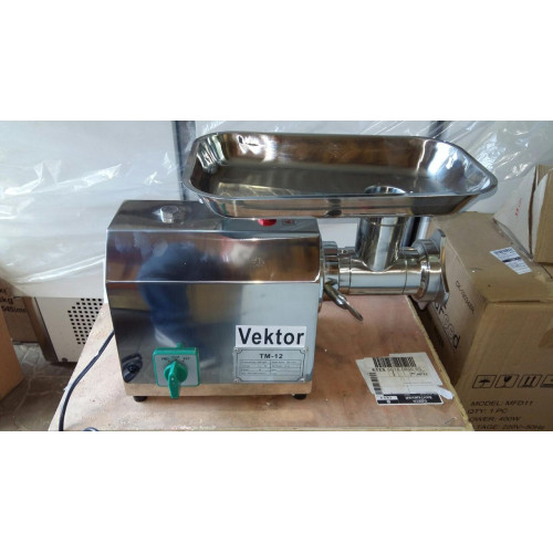 Мясорубка профессиональная с реверсом Vektor -TM12R (150 кг/час).