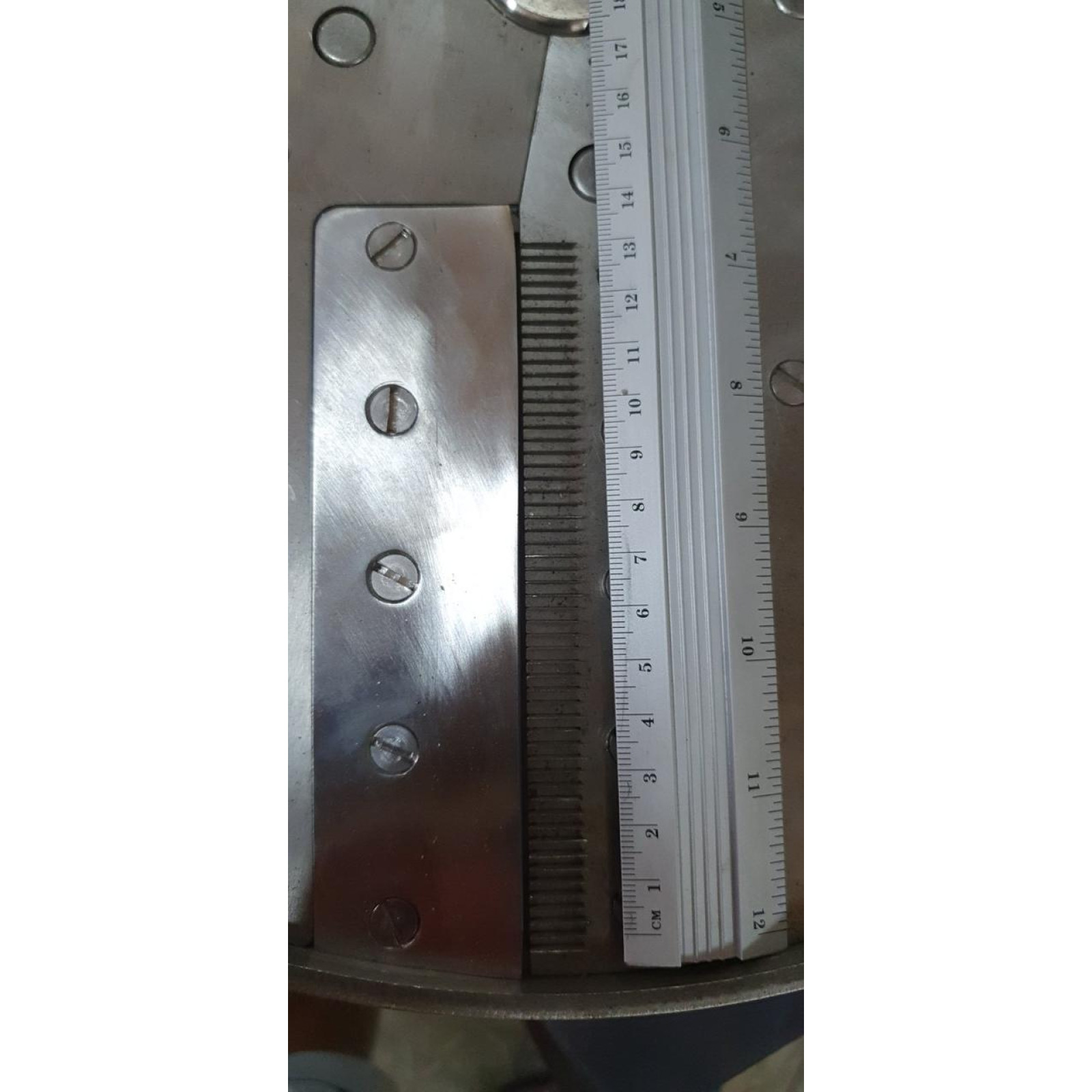 Овочерізка терка (корейська морква) для нарізки моркви корейською SZ-40