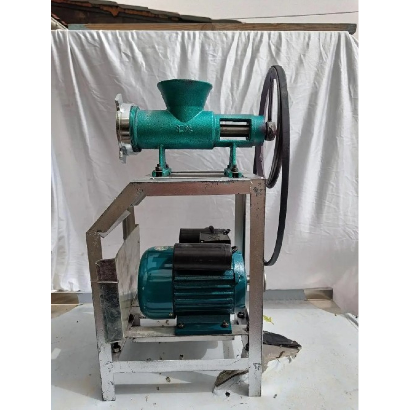 М'ясорубка промислова Vektor 22DJ 180-230 кг/год. мотор мідний горловина з нержавіючої сталі