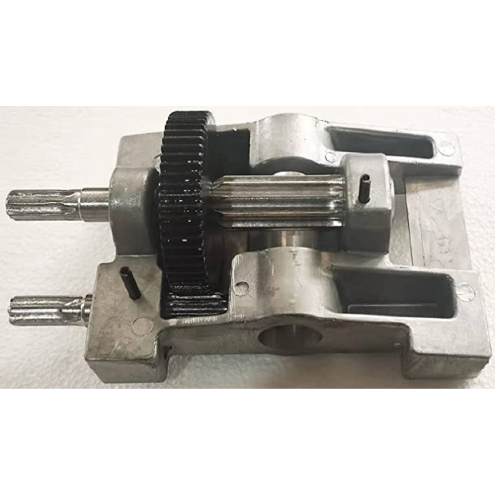 Шприц ковбасний ZUVER Stuffer Vertical 5 (SV-5) корпус нержавіюча сталь S/S201 (преміальна марка), міцні шестерні, 2 швидкості, 5 насадок, 2 ущільнювальні кільця